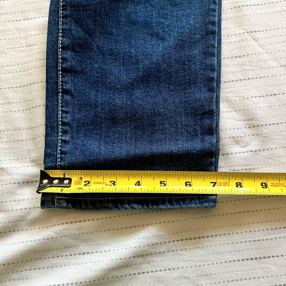 True Religion 36 Rocco Relaxed Skinny Jeans - Picture 13 of 16